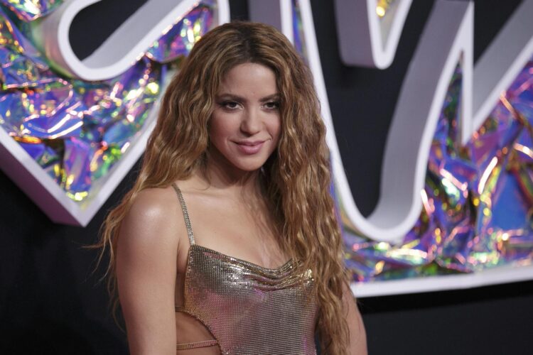 Nuevo disco de Shakira incluirá nuevas colaboraciones con Bizarrap, Rauw Alejandro y Cardi B