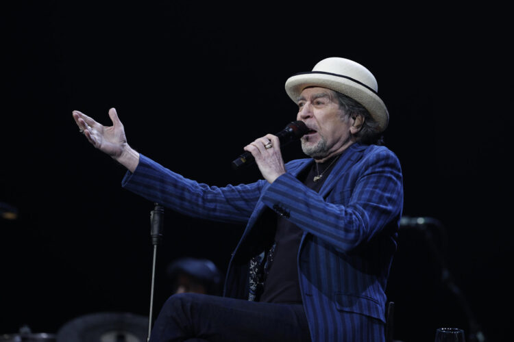 Joaquín Sabina lanza por sorpresa una canción de despedida: ‘Un último vals’